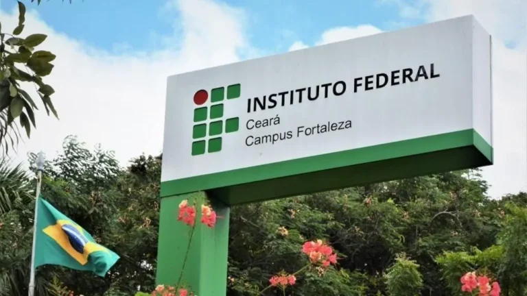 IFCE lança concurso com 274 vagas e salários de até R$ 13,3 mil para 2026