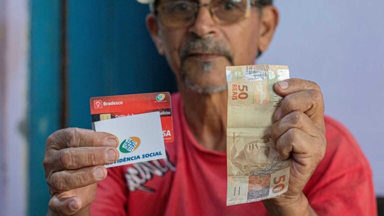 Antecipação do 13º do INSS em 2026 volta ao radar e pode sair antes da Páscoa
