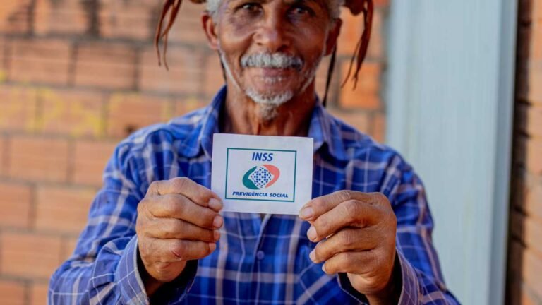 Um deslize no CNIS pode custar meses na sua aposentadoria pelo INSS